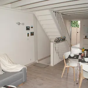 gite-le-nid-de-bouly.hotels-rhonealpes.com/